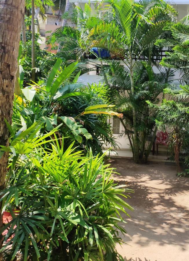 Sangeeth Beach Resort Kovalam Bagian luar foto
